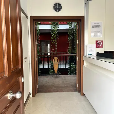 Πανσιόν Al-andalus *