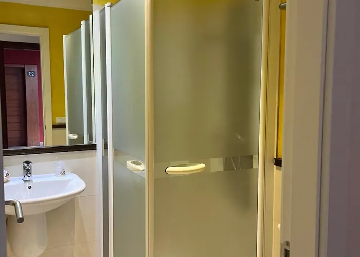 Al-andalus Guest house