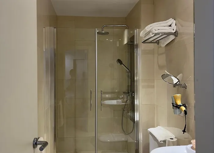 Al-andalus Guest house