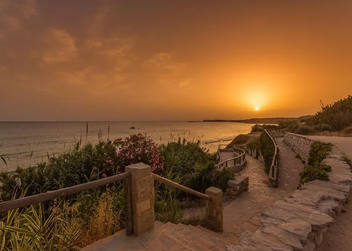 Al-andalus Πανσιόν *